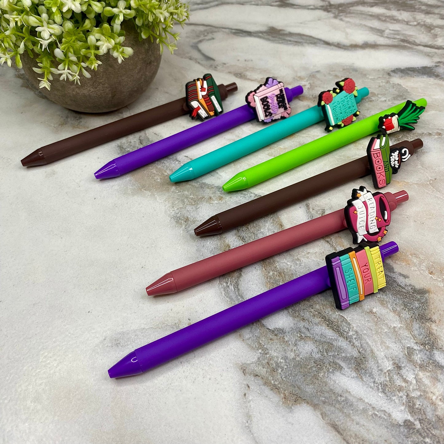 Pen - Books